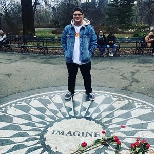 Meet your Posher, Dylan